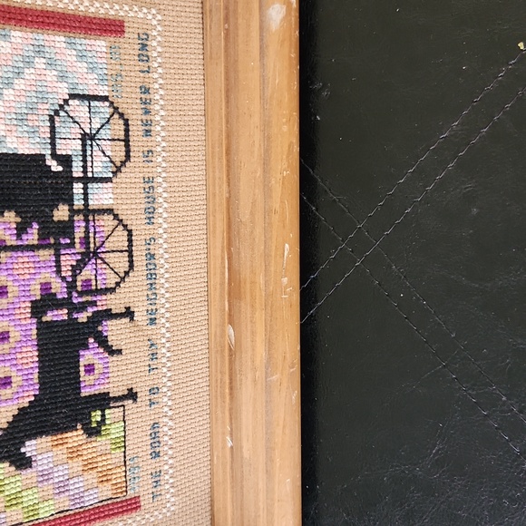 Needlepoint scene - Picture 3 of 7